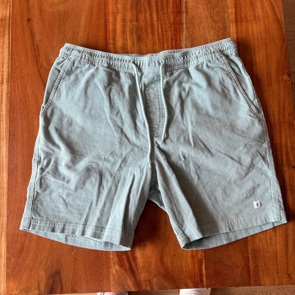 Toes‎ on the Nose Men's Green Corduroy Shorts Size L